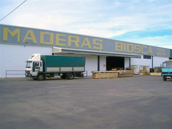 Maderas Biosca local
